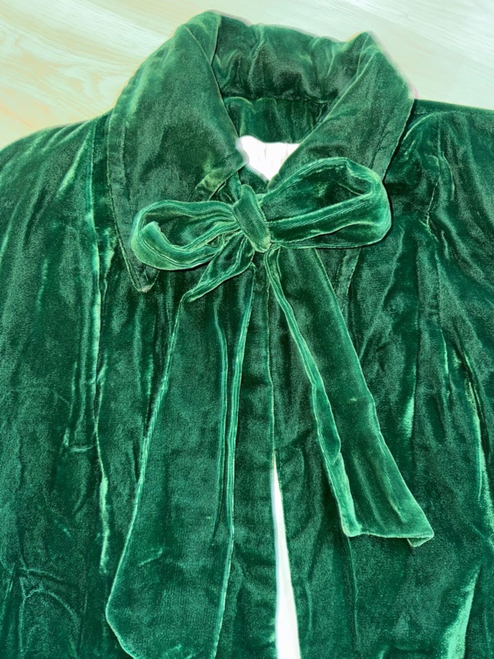Vintage Green Velvet Bow Collar Open Front Cape Coat Medium 6 Queen of Gambit - Picture 2 of 12